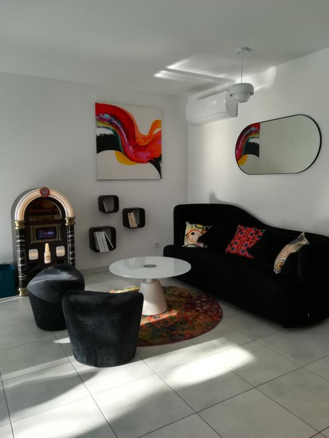 Bel Appartement Avec Terrasse - Plage De Carro A Pied Martigues Exterior foto
