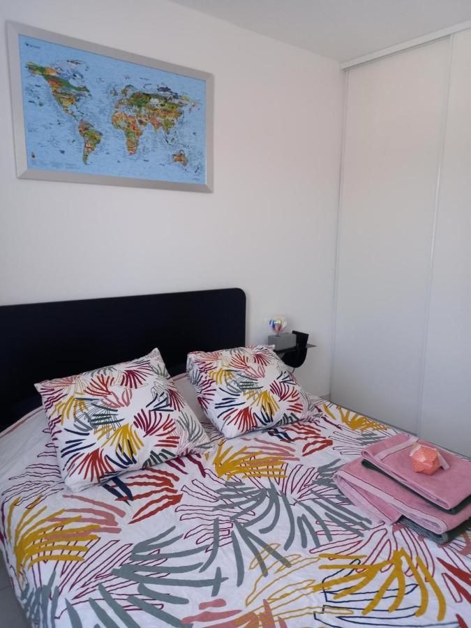 Bel Appartement Avec Terrasse - Plage De Carro A Pied Martigues Exterior foto